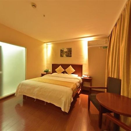 Greentree Inn Shanghai Songjiang District Yanshou Road Li Ta Express Hotel Zhujing المظهر الخارجي الصورة